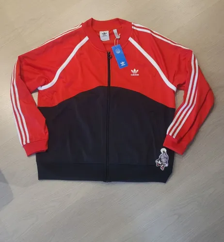 Jaqueta adidas
