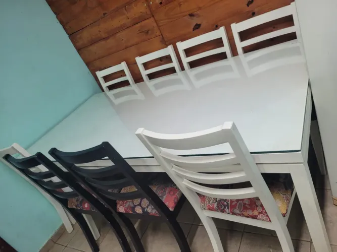 Mesa com 8 Cadeiras