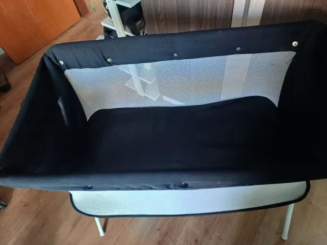 Berço portátil + mobile usado com cx