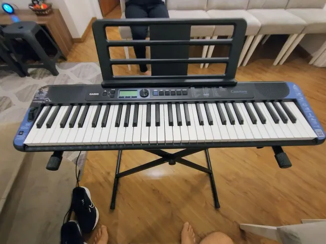 Teclado Casio CTS300