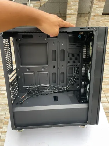Gabinete Mid Tower Pichau - Usado