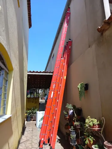 Escada de fibra de 9.60