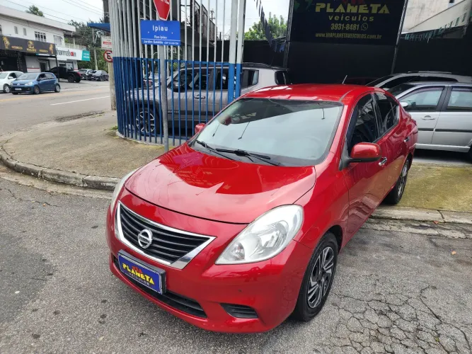 Nissan Versa SV 1.6 16V Flex Fuel 4P Mec. 2014