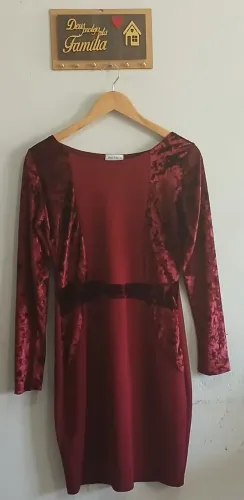 VESTIDO CURTO DE MANGA LONGA TAMANHO G