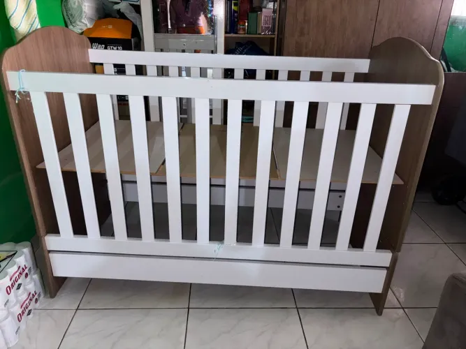 Berço com uma varia