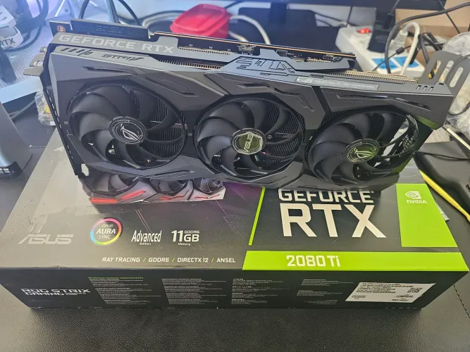 RTX 2080Ti 11GB Rog Strix