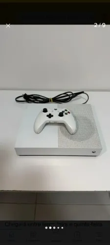 XBOX ONE S 1 TB SEMI NOVO C/ 1 CONTROLE E TODOS OS CABOS E CAIXA