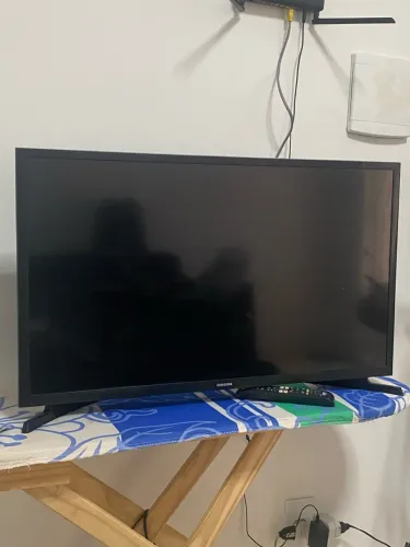 Tv 32 polegadas Samsung/ com defeito