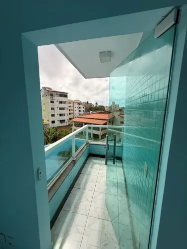 ALUGO EXCELENTE APARTAMENTO 2/4 (1 SUÍTE) NASCENTE NO JARDIM PLAKAFORD, SALVADOR