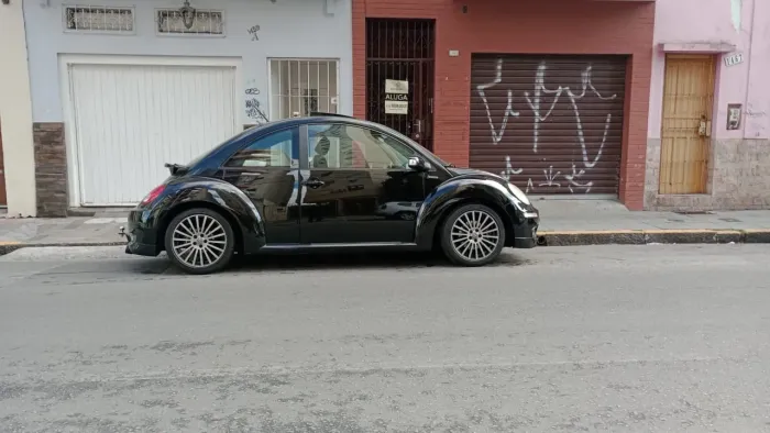 Volkswagen New Beetle 2.0 MI Mec./aut. 2008