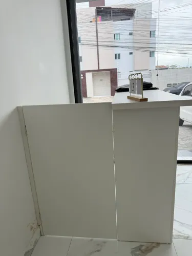 Balcão para recepção do seu estacionamento.