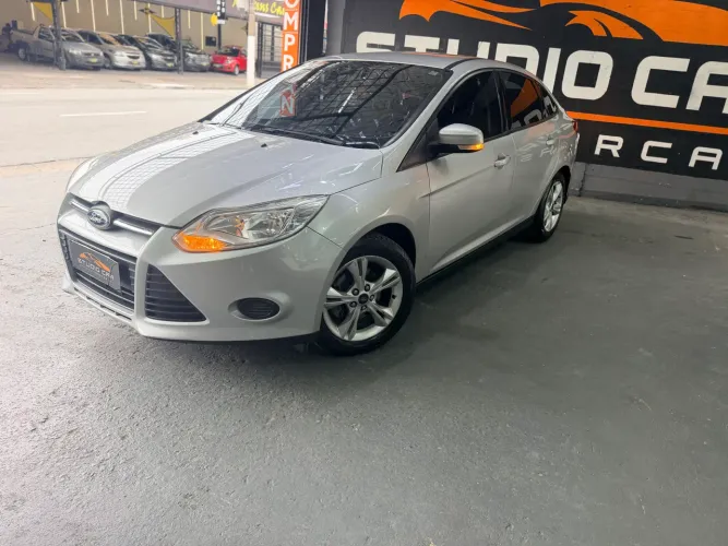 Ford Focus Sedan 2.0 16v/2.0 16V Flex 4P Aut. 2015