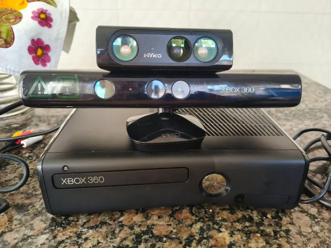 Xbox 360 com Kinect