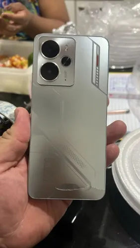 Realme 14