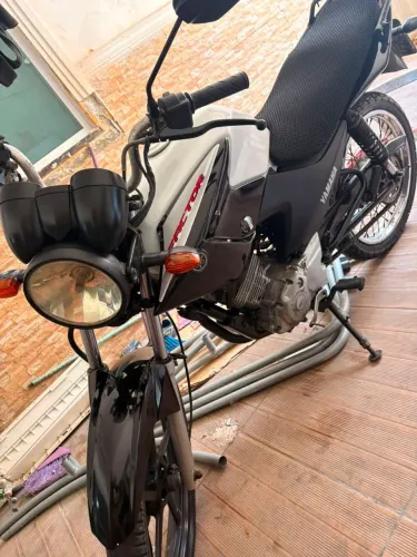 Yamaha factor partida elétrica 125c novíssimo sem aranhões