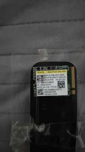 Memória RAM 4G E M2 256GB