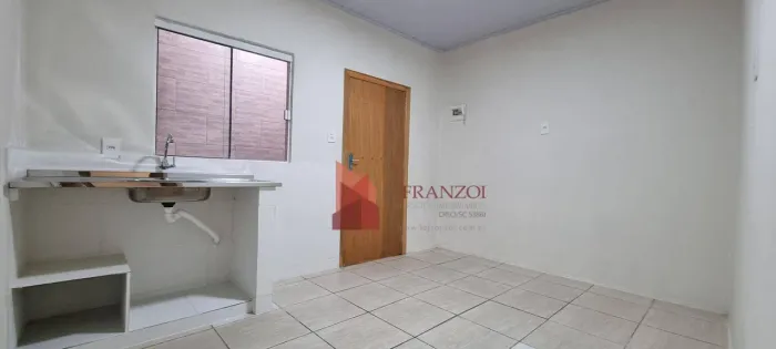 Kitnet com 1 dormitório para alugar, 30 m² por R$ 1.260,00/mês - Cidade Nova - Itajaí/SC