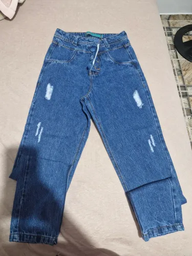 Calça mom