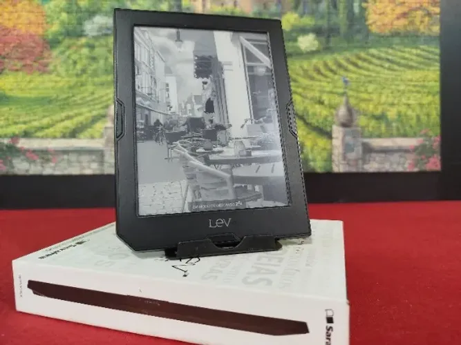 E-Reader Leitor Digital Lev Fit Saraiva + Case Proteção. - Novo Sem Uso na Caixa.