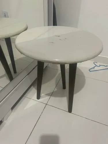 Mesa de canto