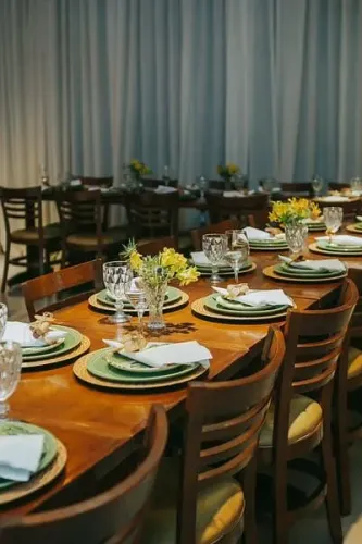 Mesa e Cadeira