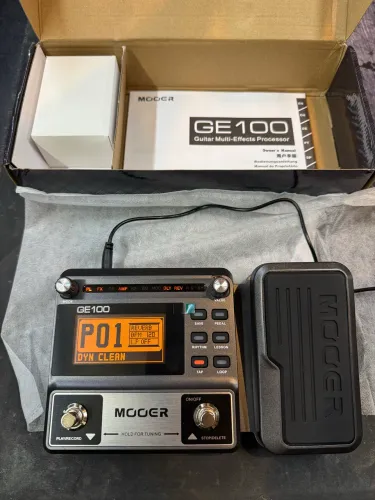 Pedaleira de guitarra Mooer GE100
