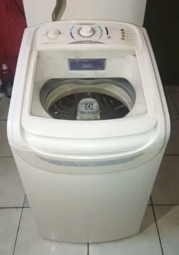 Máquina de lavar roupa Electrolux 10kg