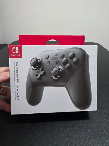 Controle Pro Nintendo Switch NOVO LACRADO