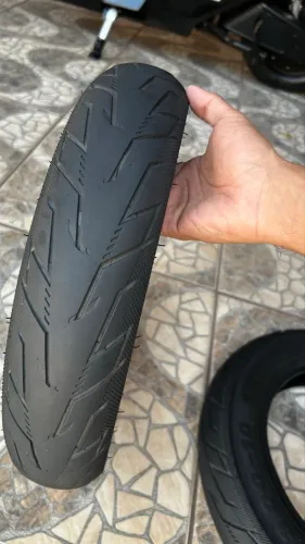 par de pneus pouco usados moto elétrica