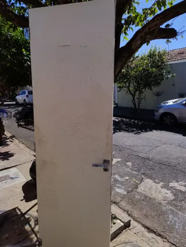 Porta para banheiro 2.10 por 70