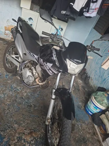Venda ou troca por moto menor cilindrada