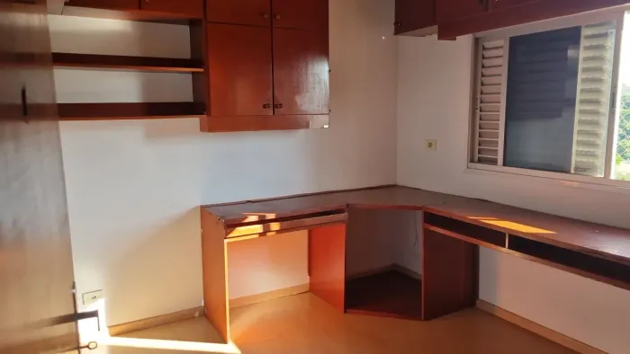 Alugo apartamento lindao no Edifício Sylma em Presidente Prudente-SP!@