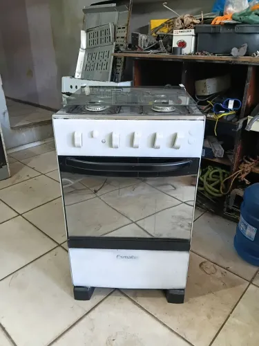 VENDO ESTE FOGÃO EM OTIMO ESTADO COM A ENTREGA TOTALMENTE GRÁTIS 