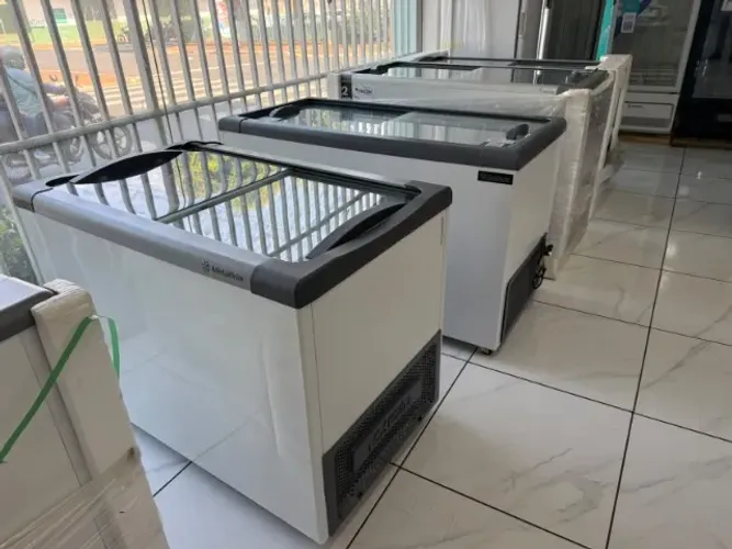 Freezer Horizontal para Sorvetes Metalfrio em Ribeirão Preto e região