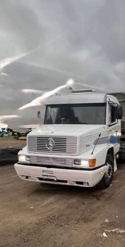 CAMINHÃO MERCEDES 1935 ano 1995 (cavalo mecânico)