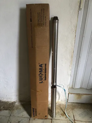 Bomba d?água submersa