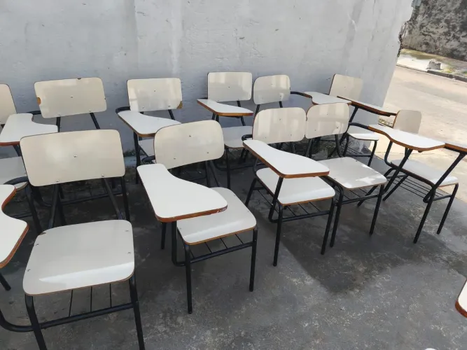 CADEIRA FÓRMICA (escolar, igreja, curso, reforço etc)