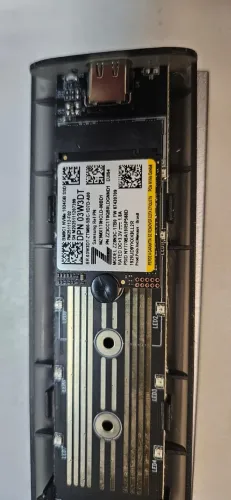ssd externo 1 TB para ps5 usb 3.2 geração 2 com velocidade de ate 5000mb/s sansung