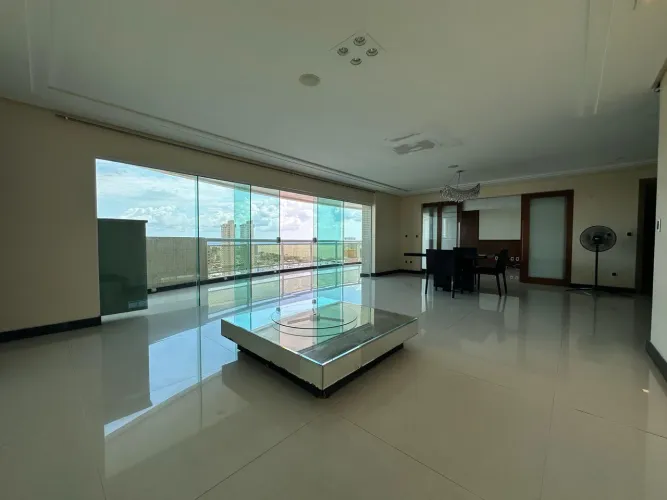 Apartamento de alto padrão à venda no Ed. Village Maximum, 280m2 , 4 suítes , 2.5M