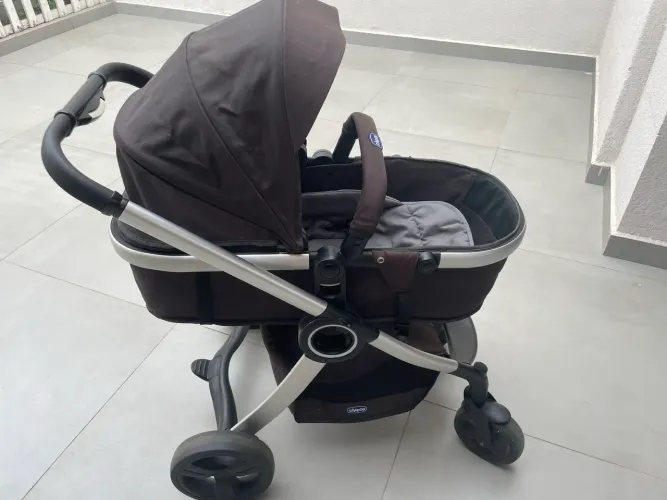 Carrinho bebê Chicco Urban