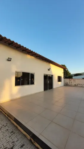CASA/SALÃO A VENDA EM IGUABINHA/ARARUAMA-RJ.