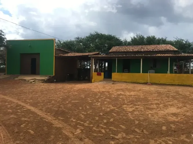 Fazenda à venda em João Dourado/BA - 80 tarefas, água abundante e estrutura completa