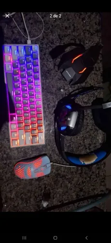 Kit teclado mouse fone gamer e microfone