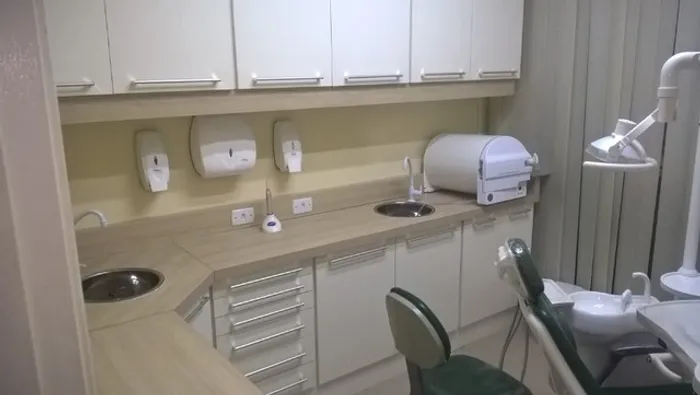 Móveis e Armários para Consultórios Médicos e Dentários com 5 Anos de Garantia