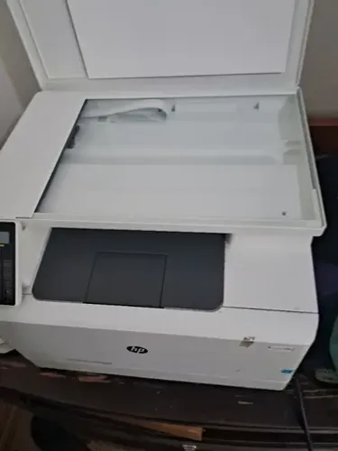 Impressora color laser Jet pro MFP M 180nw