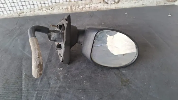 Retrovisor L D . Renault Twingo 97/04