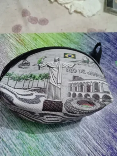 Antigo porta moeda com temática Rio de Janeiro