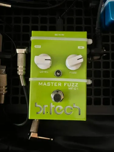 Pedal de Fuzz BR Tech Master Fuzz