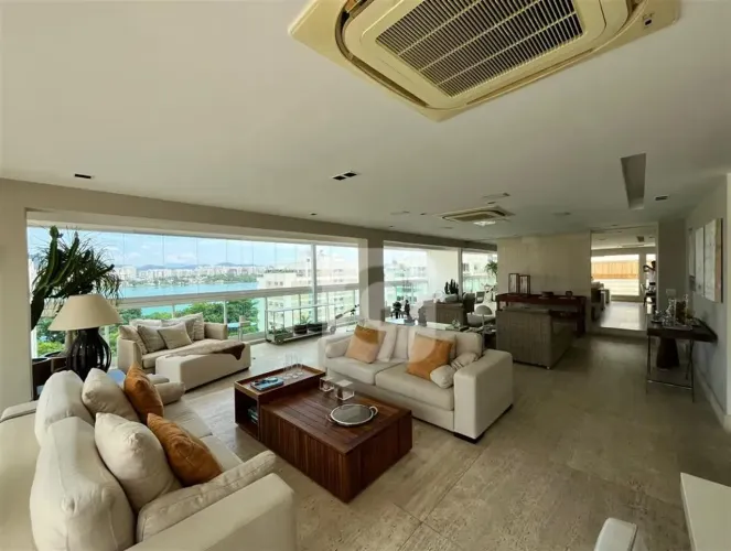 Cobertura Linear - 4 Suítes com piscina, churrasqueira e sauna privativas!