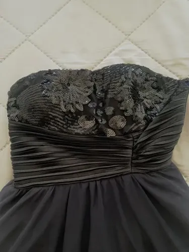 Vestido preto festa tomara que caia